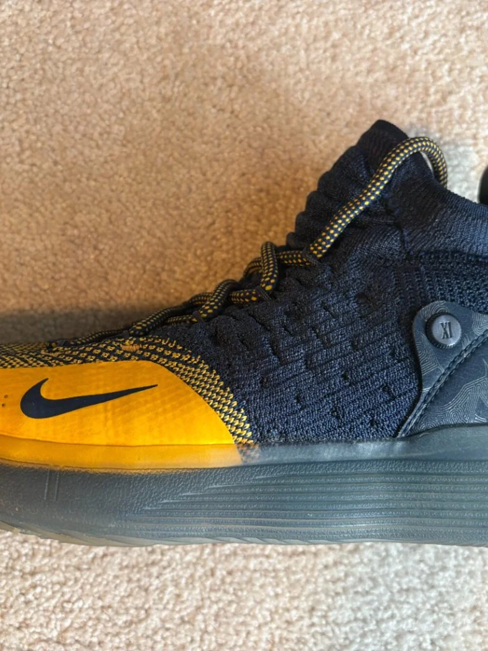 Nike Zoom KD 11 Chinese Zodiac Men's Basketball Shoes Size 8.5 A02604-400